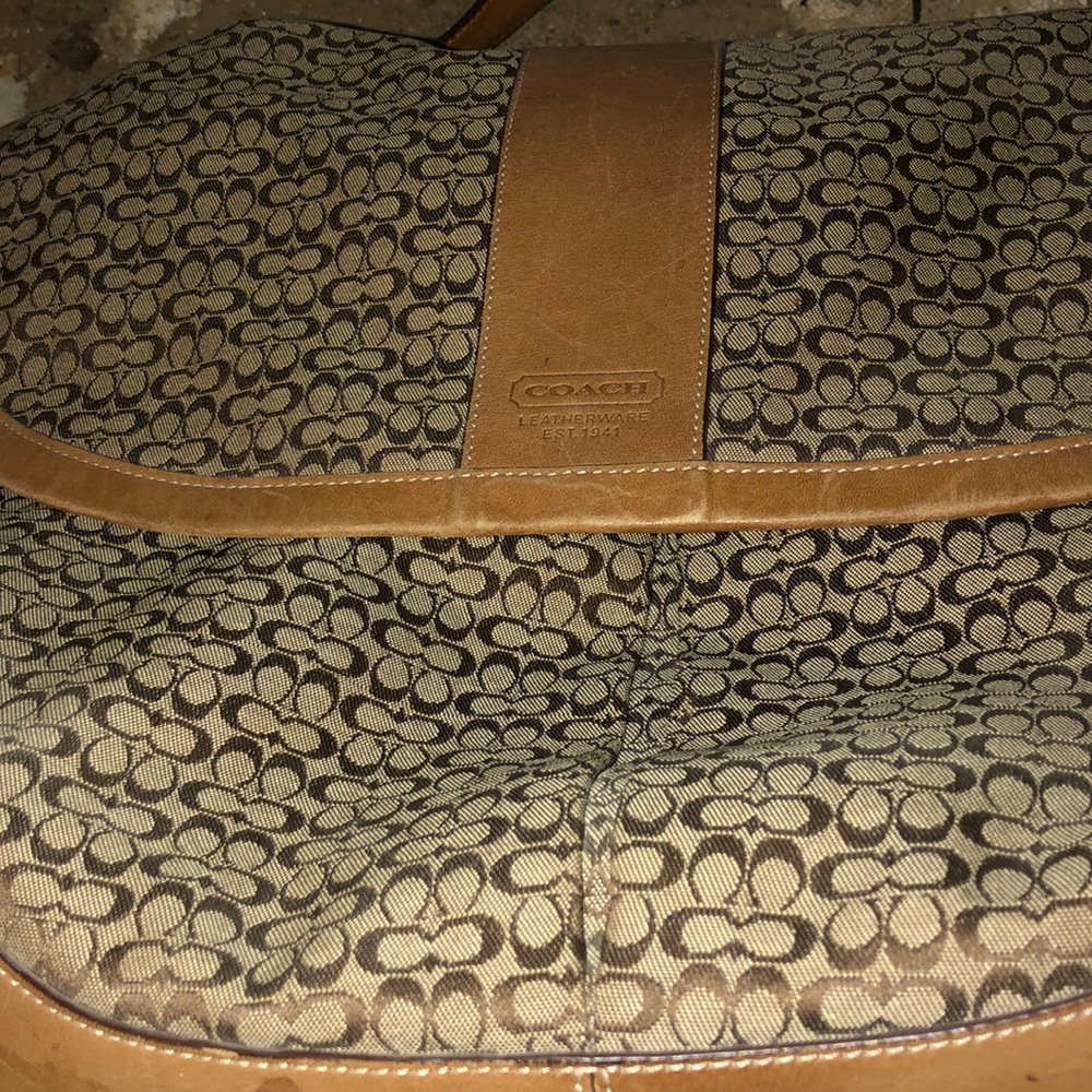 Handbag - Picture 7 of 7